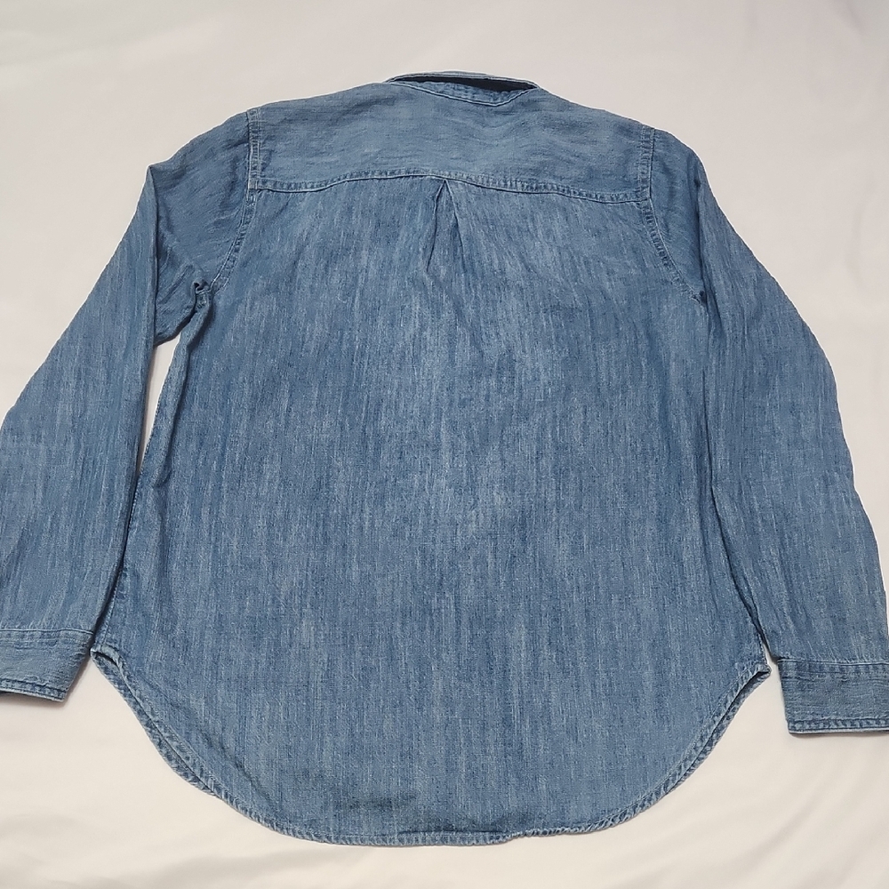 Old Navy "The Classic Shirt" in Blue | Long Sleeve Button-Down | Women’s Size S - Picture 5 of 13